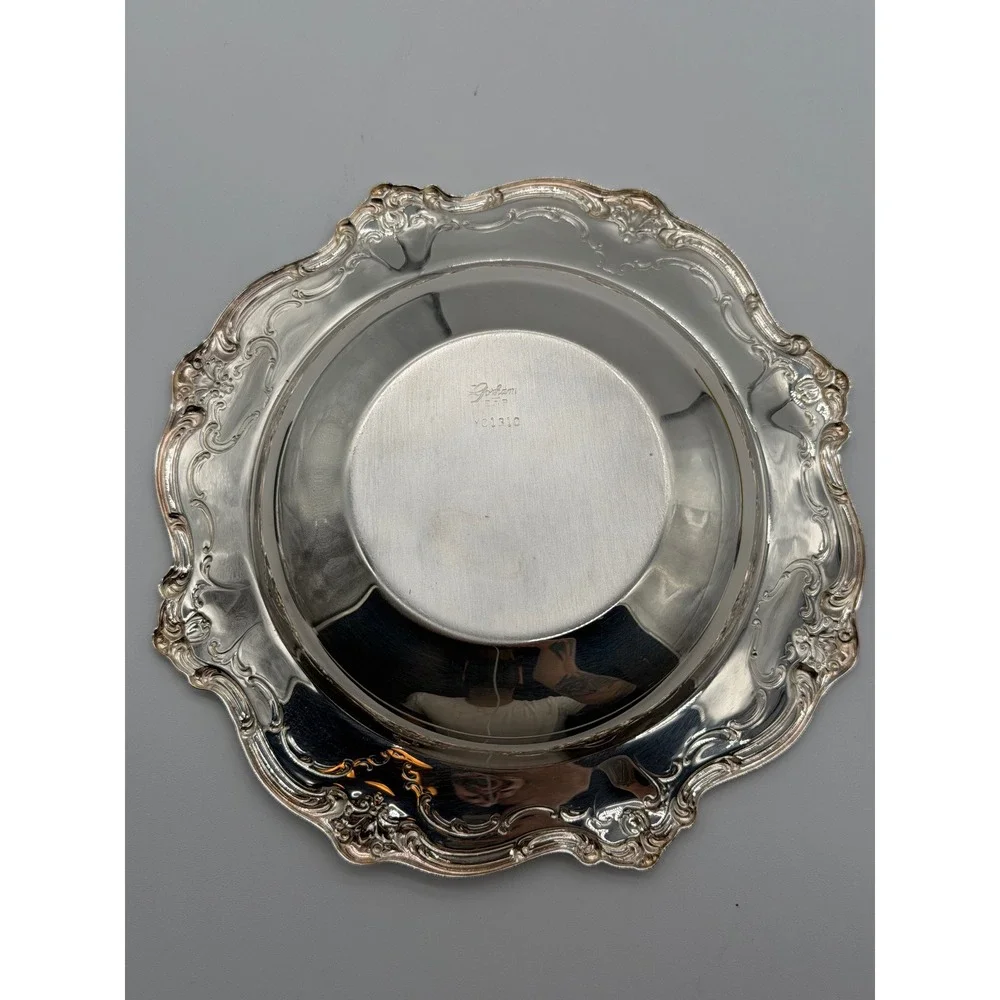 Gorham Silver Plate Repousse Scalloped Round Bowl YC1310 Ornate Floral Scroll
